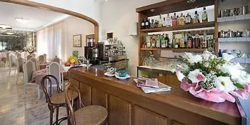 Roma 3*