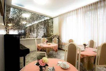 Otel Roma