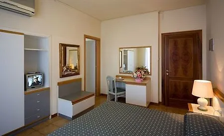 Roma 3* Pisa